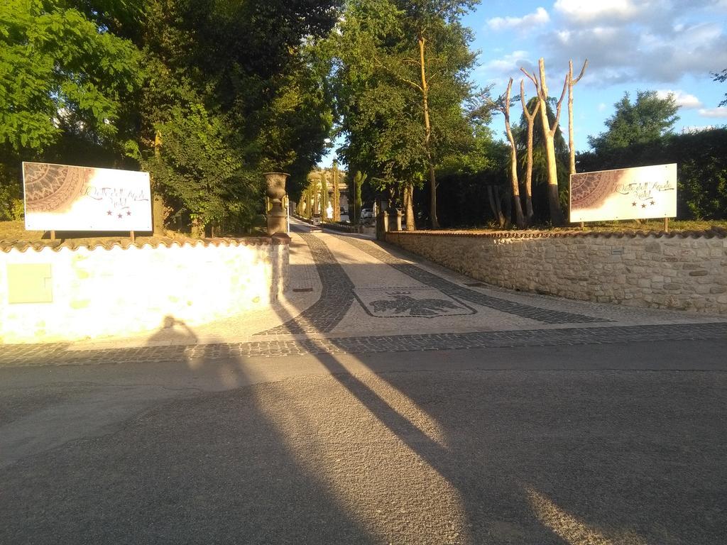 Hotel La Valle DelLʼAquila Buitenkant foto