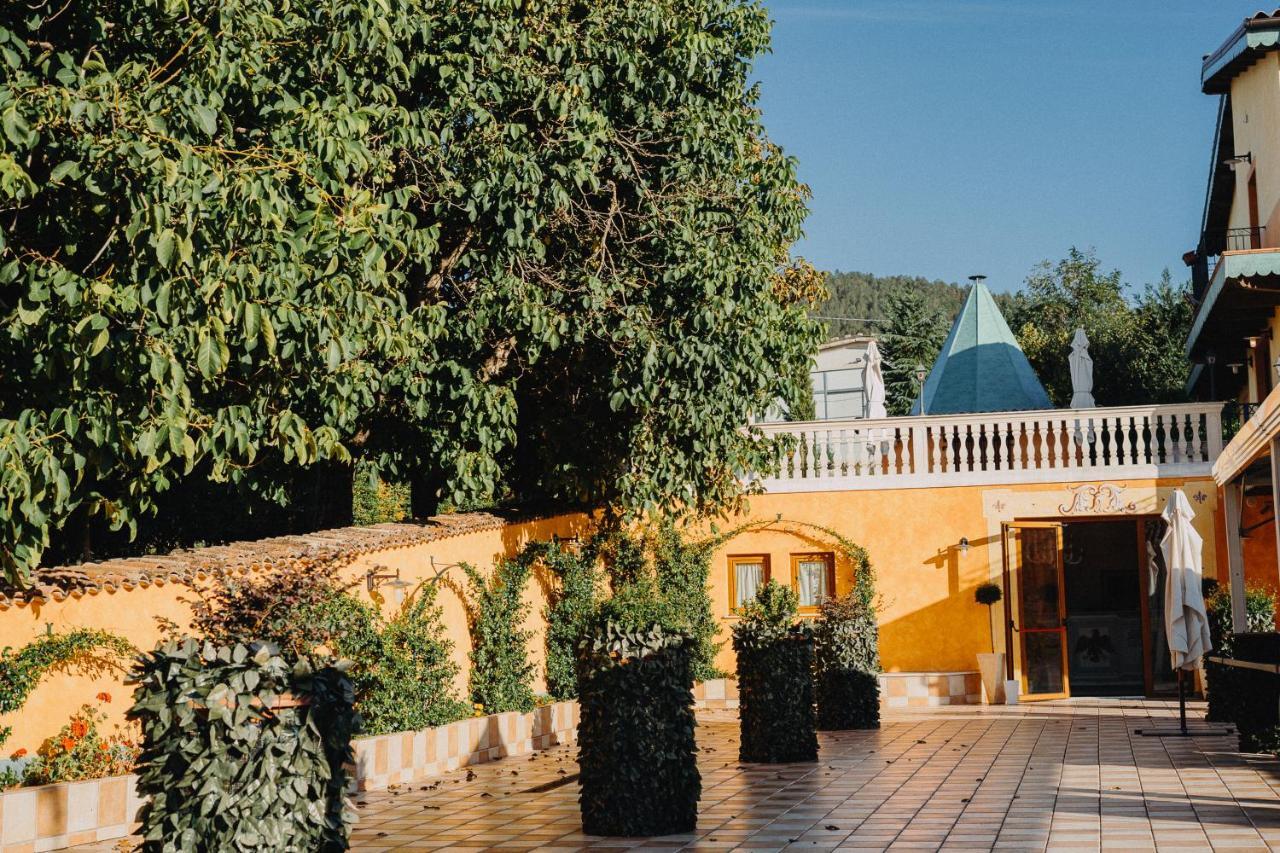 Hotel La Valle DelLʼAquila Buitenkant foto